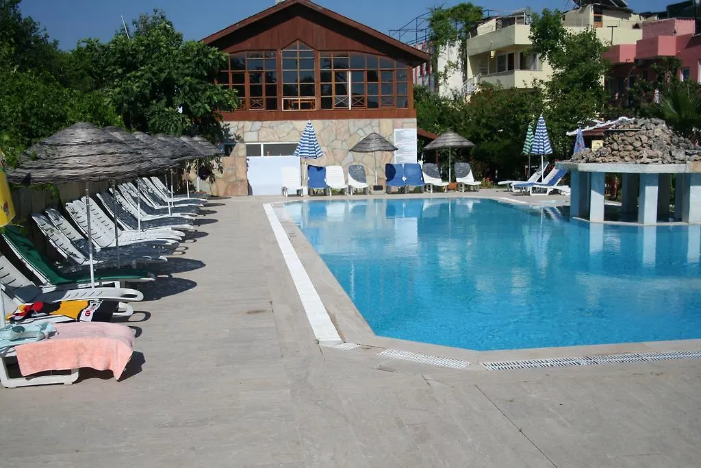 פאטהיה Hotel Truva 3*,